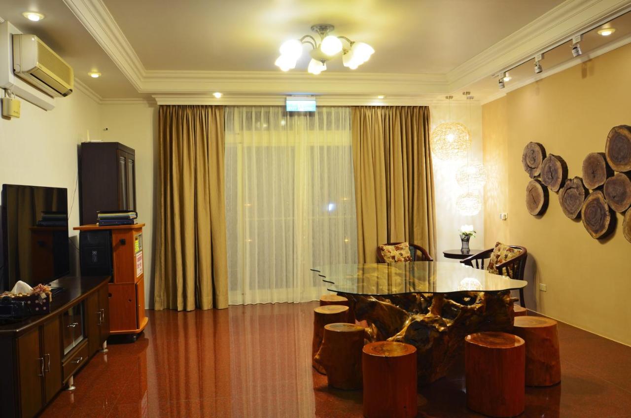לינה וארוחת בוקר ג'יאושי Yunju House מראה חיצוני תמונה